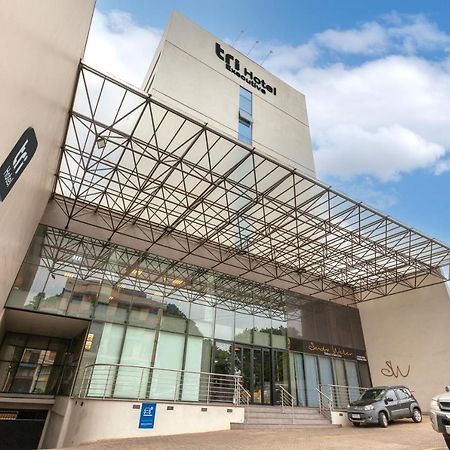 Tri Hotel Executive Lajeado Exterior photo